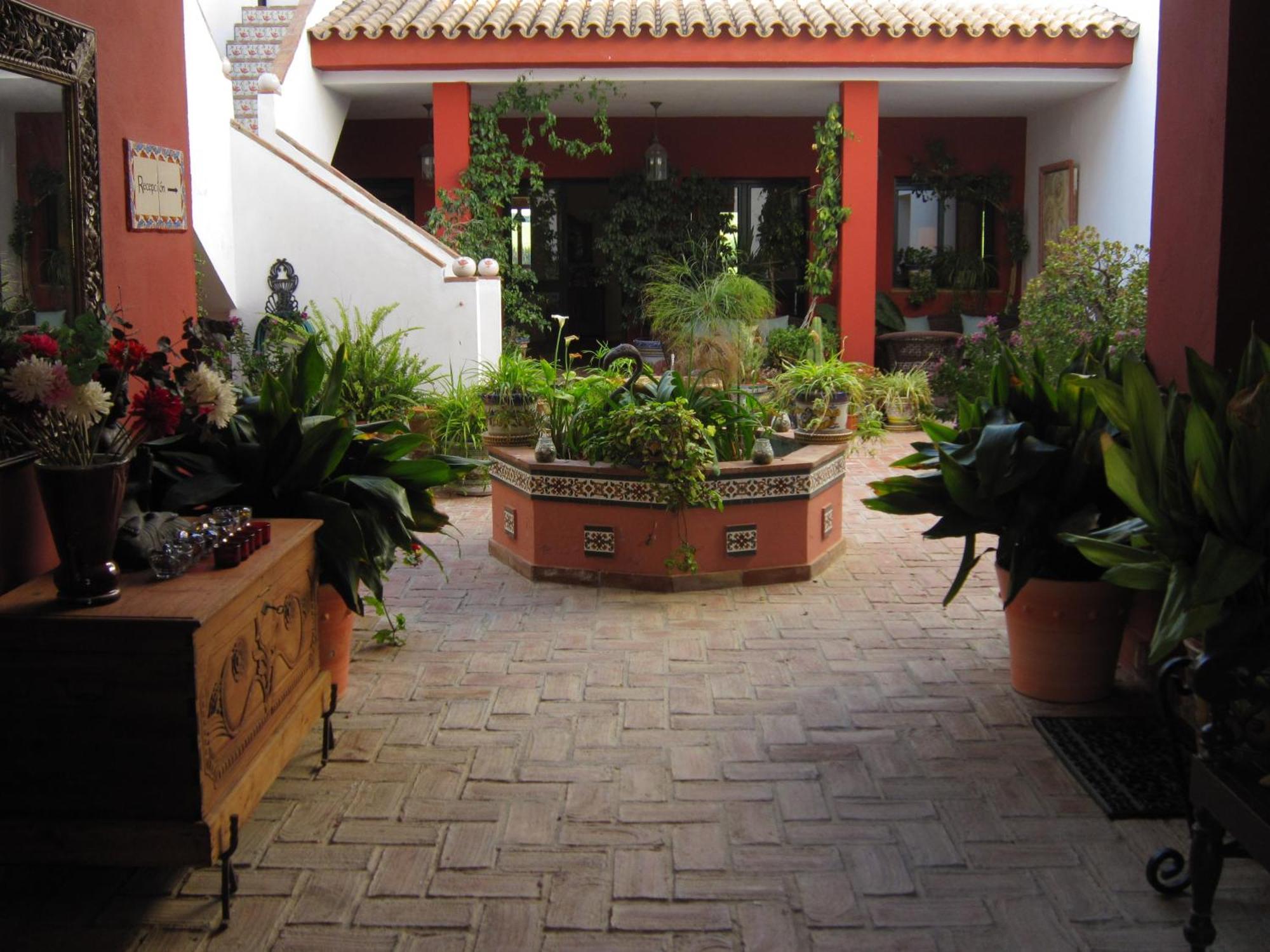 Hotel Sindhura Vejer de la Frontera Exteriör bild