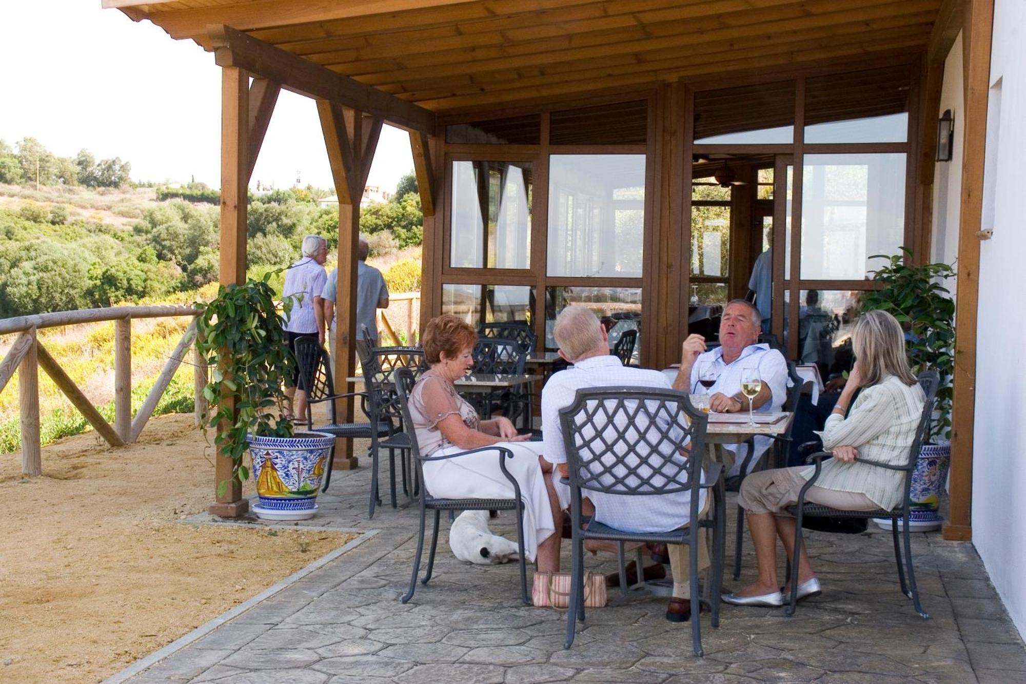 Hotel Sindhura Vejer de la Frontera Exteriör bild
